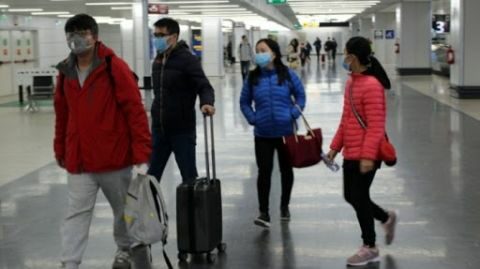 &Omicron; &epsilon;&upsilon;&rho;&omega;&pi;&alpha;ϊ&kappa;ό&sigmaf; &tau;&omicron;&upsilon;&rho;&iota;&sigma;&tau;&iota;&kappa;ό&sigmaf; &tau;&omicron;&mu;έ&alpha;&sigmaf; έ&chi;&alpha;&sigma;&epsilon; &laquo;&delta;ύ&omicron; &epsilon;&kappa;&alpha;&tau;. &delta;&iota;&alpha;&nu;&upsilon;&kappa;&tau;&epsilon;&rho;&epsilon;ύ&sigma;&epsilon;&iota;&sigmaf;&raquo; &sigma;&epsilon; &xi;&epsilon;&nu;&omicron;&delta;&omicron;&chi;&epsilon;ί&alpha; &alpha;&pi;ό &tau;&omicron;&nu; &Iota;&alpha;&nu;&omicron;&upsilon;ά&rho;&iota;&omicron;