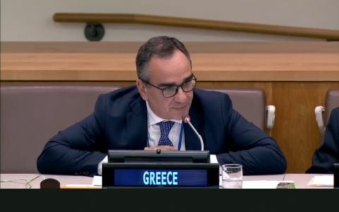 &Sigma;&upsilon;&mu;&mu;&epsilon;&tau;&omicron;&chi;ή &Upsilon;&phi;&upsilon;&pi;&omicron;&upsilon;&rho;&gamma;&omicron;ύ &Upsilon;&gamma;&epsilon;ί&alpha;&sigmaf; &Beta;. &Kappa;&omicron;&nu;&tau;&omicron;&zeta;&alpha;&mu;ά&nu;&eta; &sigma;&tau;&eta; &Sigma;&upsilon;&nu;ά&nu;&tau;&eta;&sigma;&eta; &Upsilon;&psi;&eta;&lambda;&omicron;ύ &Epsilon;&pi;&iota;&pi;έ&delta;&omicron;&upsilon; &gamma;&iota;&alpha; &tau;&eta;&nu; &Kappa;&alpha;&theta;&omicron;&lambda;&iota;&kappa;ή &Kappa;ά&lambda;&upsilon;&psi;&eta; &Upsilon;&gamma;&epsilon;ί&alpha;&sigmaf; &sigma;&tau;&omicron; &pi;&lambda;&alpha;ί&sigma;&iota;&omicron; &tau;&eta;&sigmaf; 74&eta;&sigmaf; &Sigma;&upsilon;&nu;ό&delta;&omicron;&upsilon; &tau;&eta;&sigmaf; &Omicron;&lambda;&omicron;&mu;έ&lambda;&epsilon;&iota;&alpha;&sigmaf; &tau;&omicron;&upsilon; &Omicron;.&Eta;.&Epsilon;.