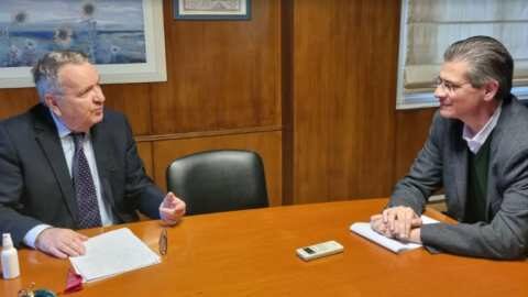 &Gamma;&iota;ώ&rho;&gamma;&omicron;&sigmaf; &Kappa;&alpha;&rho;&alpha;&sigma;&mu;ά&nu;&eta;&sigmaf; :  &Xi;&epsilon;&mu;&pi;&lambda;&omicron;&kappa;ά&rho;&iota;&sigma;&alpha;&nu; &kappa;&alpha;&iota; &xi;&epsilon;&kappa;ί&nu;&eta;&sigma;&alpha;&nu; &tau;&alpha; έ&rho;&gamma;&alpha; &sigma;&tau;&omicron;&nu; &nu;&omicron;&mu;ό &mu;&alpha;&sigmaf;