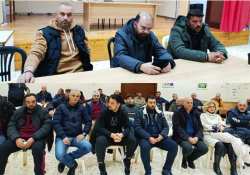 &Beta;&gamma;ά&zeta;&omicron;&upsilon;&nu; &tau;&rho;&alpha;&kappa;&tau;έ&rho; &sigma;&tau;&omicron; &Mu;&alpha;&kappa;&rho;&omicron;&chi;ώ&rho;&iota; (&mu;&pi;&lambda;ό&kappa;&omicron; 66) &omicron;&iota; &alpha;&gamma;&rho;ό&tau;&epsilon;&sigmaf; &tau;&omicron;&upsilon; &Alpha;&Sigma; &Eta;&mu;&alpha;&theta;ί&alpha;&sigmaf;