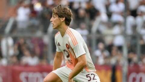 Ό&lambda;&eta; &eta; &Iota;&tau;&alpha;&lambda;ί&alpha; &sigma;&tau;&omicron; &pi;&lambda;&epsilon;&upsilon;&rho;ό &tau;&omicron;&upsilon; &Epsilon;&nu;&tau;&omicron;ά&rho;&nu;&tau;&omicron; &Mu;&pi;&omicron;&beta;έ