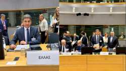 &Alpha;&upsilon;&gamma;&epsilon;&nu;ά&kappa;&eta;&sigmaf;: &laquo;&Eta; &Epsilon;&Epsilon; &pi;&rho;έ&pi;&epsilon;&iota; &nu;&alpha; &epsilon;&pi;&iota;&delta;&epsilon;ί&xi;&epsilon;&iota; &gamma;&rho;ή&gamma;&omicron;&rho;&alpha; &alpha;&nu;&tau;&alpha;&nu;&alpha;&kappa;&lambda;&alpha;&sigma;&tau;&iota;&kappa;ά &gamma;&iota;&alpha; &nu;&alpha; &beta;&epsilon;&lambda;&tau;&iota;ώ&sigma;&epsilon;&iota; &mu;&epsilon; &tau;&iota;&sigmaf; &pi;&omicron;&lambda;&iota;&tau;&iota;&kappa;έ&sigmaf; &tau;&eta;&sigmaf;, &tau;&iota;&sigmaf; &zeta;&omega;έ&sigmaf; &tau;&omega;&nu; &alpha;&gamma;&rho;&omicron;&tau;ώ&nu; &kappa;&alpha;&iota; &tau;&omega;&nu; &pi;&omicron;&lambda;&iota;&tau;ώ&nu;&raquo;