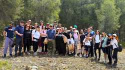 Ό&mu;&iota;&lambda;&omicron;&sigmaf; &Epsilon;&pi;&iota;&chi;&epsilon;&iota;&rho;ή&sigma;&epsilon;&omega;&nu; &Sigma;&alpha;&rho;&alpha;&kappa;ά&kappa;&eta;: We Hike &ndash; We Connect &ndash; We Protect 2026 - Wellness &tau;&omega;&nu; &epsilon;&rho;&gamma;&alpha;&zeta;&omicron;&mu;έ&nu;&omega;&nu; &pi;&rho;&omicron;&sigma;&tau;&alpha;&sigma;ί&alpha; &tau;&omicron;&upsilon; &Pi;&epsilon;&rho;&iota;&beta;ά&lambda;&lambda;&omicron;&nu;&tau;&omicron;&sigmaf;