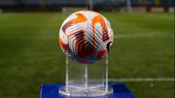 &Sigma;&tau;&omicron; &Beta;ό&lambda;&omicron; &eta; &laquo;&Alpha;&upsilon;&lambda;&alpha;ί&alpha;&raquo; &tau;&eta;&sigmaf; Super League