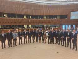 &Pi;&omicron;&iota;&epsilon;&sigmaf; &omicron;&iota; &tau;&rho;&epsilon;&iota;&sigmaf; &pi;&rho;&omicron;&tau;ά&sigma;&epsilon;&iota;&sigmaf; &pi;&omicron;&upsilon; &kappa;&alpha;&tau;έ&theta;&epsilon;&sigma;&epsilon; &omicron; &Tau;&sigma;&iota;ά&rho;&alpha;&sigmaf; &sigma;&tau;&omicron; &Sigma;&upsilon;&mu;&beta;&omicron;ύ&lambda;&iota;&omicron; &Upsilon;&pi;&omicron;&upsilon;&rho;&gamma;ώ&nu; &Gamma;&epsilon;&omega;&rho;&gamma;ί&alpha;&sigmaf; &kappa;&alpha;&iota; &Alpha;&lambda;&iota;&epsilon;ί&alpha;&sigmaf; &tau;&eta;&sigmaf; &Epsilon;&Epsilon; &kappa;&alpha;&iota; &sigma;&tau;&omicron;&upsilon;&sigmaf; MED-9