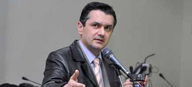 &Epsilon;&rho;ώ&tau;&eta;&sigma;&eta; &Kappa;&alpha;&sigma;&alpha;&pi;ί&delta;&eta; &gamma;&iota;&alpha; &tau;&omicron; &pi;&rho;ά&sigma;&iota;&nu;&omicron; &pi;&tau;&upsilon;&chi;ί&omicron; &tau;&omega;&nu; &gamma;&epsilon;&omega;&rho;&gamma;ώ&nu;