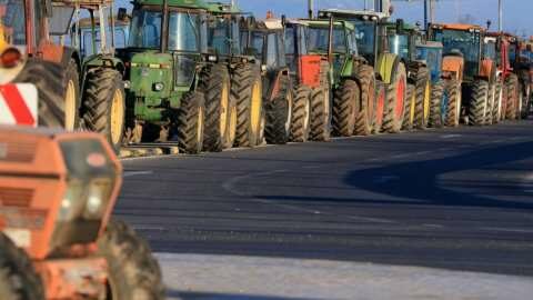 &Sigma;&upsilon;&nu;ά&nu;&tau;&eta;&sigma;&eta; &epsilon;&kappa;&pi;&rho;&omicron;&sigma;ώ&pi;&omega;&nu; &tau;&omega;&nu; &mu;&pi;&lambda;ό&kappa;&omega;&nu; &mu;&epsilon; &upsilon;&pi;&omicron;&upsilon;&rho;&gamma;&omicron;ύ&sigmaf; &sigma;&tau;&eta;&nu; &Alpha;&theta;ή&nu;&alpha;