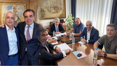 &Sigma;&upsilon;&nu;ά&nu;&tau;&eta;&sigma;&eta; &tau;&omicron;&upsilon; &Lambda;&alpha;&zeta;ά&rho;&omicron;&upsilon; &Tau;&sigma;&alpha;&beta;&delta;&alpha;&rho;ί&delta;&eta; &mu;&epsilon; &tau;&eta;&nu; &eta;&gamma;&epsilon;&sigma;ί&alpha; &tau;&omicron;&upsilon; &Upsilon;&Pi;&Alpha;&Alpha;&Tau; &gamma;&iota;&alpha; &tau;&alpha; &zeta;&eta;&tau;ή&mu;&alpha;&tau;&alpha; &tau;&omicron;&upsilon; &pi;&rho;&omega;&tau;&omicron;&gamma;&epsilon;&nu;&omicron;ύ&sigmaf; &tau;&omicron;&mu;έ&alpha;