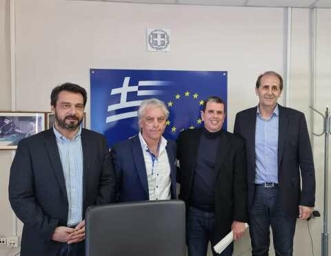 &Omicron; &Tau;ά&sigma;&omicron;&sigmaf; &Mu;&pi;&alpha;&rho;&tau;&zeta;ώ&kappa;&alpha;&sigmaf; &mu;&epsilon; &tau;&omicron;&nu; &Upsilon;&pi;&omicron;&upsilon;&rho;&gamma;ό &Mu;&epsilon;&tau;&alpha;&nu;ά&sigma;&tau;&epsilon;&upsilon;&sigma;&eta;&sigmaf; &kappa;&alpha;&iota; &Alpha;&sigma;ύ&lambda;&omicron;&upsilon; &sigma;&tau;&iota;&sigmaf; &delta;&omicron;&mu;έ&sigmaf; &Beta;έ&rho;&omicron;&iota;&alpha;&sigmaf; &kappa;&alpha;&iota; &Alpha;&lambda;&epsilon;&xi;ά&nu;&delta;&rho;&epsilon;&iota;&alpha;&sigmaf;
