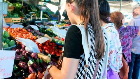 &Eta; &Pi;&Omicron;&Sigma;&Pi;&Lambda;&Alpha; &epsilon;&nu;&eta;&mu;&epsilon;&rho;ώ&nu;&epsilon;&iota; ό&tau;&iota; &xi;&epsilon;&kappa;&iota;&nu;&omicron;ύ&nu; έ&lambda;&epsilon;&gamma;&chi;&omicron;&iota; &sigma;&tau;&iota;&sigmaf; &lambda;&alpha;ϊ&kappa;έ&sigmaf; &alpha;&gamma;&omicron;&rho;έ&sigmaf;