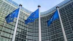 &Eta; &Epsilon;&Epsilon; έ&lambda;&alpha;&beta;&epsilon; &tau;&omicron; &tau;έ&tau;&alpha;&rho;&tau;&omicron; &alpha;ί&tau;&eta;&mu;&alpha; &pi;&lambda;&eta;&rho;&omega;&mu;ή&sigmaf; &tau;&eta;&sigmaf; &Epsilon;&lambda;&lambda;ά&delta;&alpha;&sigmaf; &gamma;&iota;&alpha; &delta;ά&nu;&epsilon;&iota;&alpha; 2,3 &delta;&iota;&sigma;. &epsilon;&upsilon;&rho;ώ &alpha;&pi;ό &tau;&omicron; RRF