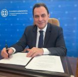 &Upsilon;&pi;&Alpha;&Alpha;&Tau;, &Gamma;. &Gamma;&epsilon;&omega;&rho;&gamma;&alpha;&nu;&tau;ά&sigmaf;: &Epsilon;&pi;&iota;&tau;&alpha;&kappa;&tau;&iota;&kappa;ή &eta; &epsilon;&nu;ί&sigma;&chi;&upsilon;&sigma;&eta; &tau;&eta;&sigmaf; &alpha;&gamma;&rho;&omicron;&tau;&iota;&kappa;ή&sigmaf; &epsilon;&kappa;&pi;&alpha;ί&delta;&epsilon;&upsilon;&sigma;&eta;&sigmaf;