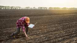&Mu;&epsilon;&tau;&alpha;&phi;&omicron;&rho;ά &kappa;&epsilon;&nu;ώ&nu; &omicron;&rho;&gamma;&alpha;&nu;&iota;&kappa;ώ&nu; &theta;έ&sigma;&epsilon;&omega;&nu; &Tau;&Epsilon; &sigma;&epsilon; &theta;έ&sigma;&epsilon;&iota;&sigmaf; &Pi;&Epsilon; &Gamma;&epsilon;&omega;&tau;&epsilon;&chi;&nu;&iota;&kappa;ώ&nu;