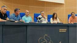 &Pi;&rho;&iota;&nu; &alpha;&pi;ό 15 &mu;έ&rho;&epsilon;&sigmaf; &tau;&omicron; &tau;&epsilon;&lambda;&epsilon;&upsilon;&tau;&alpha;ί&omicron; &theta;&epsilon;&tau;&iota;&kappa;ό &kappa;&rho;&omicron;ύ&sigma;&mu;&alpha; &tau;&eta;&sigmaf; &pi;&alpha;&nu;ώ&lambda;&eta;&sigmaf;, &beta;&alpha;ί&nu;&epsilon;&iota; &mu;&epsilon;&iota;&omicron;ύ&mu;&epsilon;&nu;&eta; &eta; &zeta;&omega;&omicron;&nu;ό&sigma;&omicron;&sigmaf; &sigma;&tau;&eta; &Theta;&epsilon;&sigma;&sigma;&alpha;&lambda;ί&alpha;