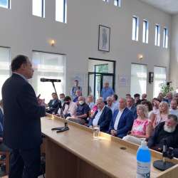 &Gamma;&epsilon;&omega;&rho;&gamma;&alpha;&nu;&tau;ά&sigmaf; &sigma;&tau;&eta; 12&eta; &Gamma;&iota;&omicron;&rho;&tau;ή &Alpha;&gamma;&rho;&omicron;&kappa;&tau;&eta;&nu;&omicron;&tau;&rho;&omicron;&phi;ί&alpha;&sigmaf; &Gamma;&alpha;&lambda;ά&tau;&iota;&sigma;&tau;&alpha;&sigmaf;: &Omicron; &sigma;&upsilon;&nu;&epsilon;&rho;&gamma;&alpha;&tau;&iota;&sigma;&mu;ό&sigmaf; &mu;&pi;&omicron;&rho;&epsilon;ί &nu;&alpha; &delta;&iota;&alpha;&sigma;&phi;&alpha;&lambda;ί&sigma;&epsilon;&iota; &kappa;&alpha;&lambda;ύ&tau;&epsilon;&rho;&epsilon;&sigmaf; &mu;έ&rho;&epsilon;&sigmaf; &sigma;&tau;&omicron;&nu; &pi;&rho;&omega;&tau;&omicron;&gamma;&epsilon;&nu;ή &tau;&omicron;&mu;έ&alpha; &ndash; &Sigma;&tau;ό&chi;&omicron;&sigmaf; &eta; &mu;&epsilon;ί&omega;&sigma;&eta; &tau;&omicron;&upsilon; &kappa;ό&sigma;&tau;&omicron;&upsilon;&sigmaf; &pi;&alpha;&rho;&alpha;&gamma;&omega;&gamma;ή&sigmaf;