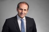&Alpha;&pi;. &Beta;&epsilon;&sigma;&upsilon;&rho;ό&pi;&omicron;&upsilon;&lambda;&omicron;&sigmaf;: "&Eta; &Nu;έ&alpha; &Delta;&eta;&mu;&omicron;&kappa;&rho;&alpha;&tau;ί&alpha; &pi;&rho;&omicron;&tau;&epsilon;ί&nu;&epsilon;&iota; &tau;&omicron;&nu; &delta;&iota;&pi;&lambda;&alpha;&sigma;&iota;&alpha;&sigma;&mu;ό &tau;&omicron;&upsilon; &epsilon;&pi;&iota;&delta;ό&mu;&alpha;&tau;&omicron;&sigmaf; &theta;έ&rho;&mu;&alpha;&nu;&sigma;&eta;&sigmaf;"