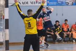 &Phi;&iota;&lambda;&iota;&kappa;ή &nu;ί&kappa;&eta; &tau;&omicron;&upsilon; &Zeta;&alpha;&phi;&epsilon;&iota;&rho;ά&kappa;&eta; &epsilon;&pi;ί &tau;&omicron;&upsilon; &Gamma;&Alpha;&Sigma; &Kappa;&iota;&lambda;&kappa;ί&sigmaf;