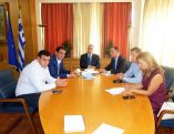 &Sigma;&upsilon;&nu;ά&nu;&tau;&eta;&sigma;&eta; &Upsilon;&pi;&Alpha;&Alpha;&Tau;, &Mu;. &Beta;&omicron;&rho;ί&delta;&eta; &mu;&epsilon; &epsilon;&kappa;&pi;&rho;&omicron;&sigma;ώ&pi;&omicron;&upsilon;&sigmaf; &tau;&eta;&sigmaf; &sigma;&upsilon;&nu;&epsilon;&tau;&alpha;&iota;&rho;&iota;&sigma;&tau;&iota;&kappa;ή&sigmaf; &omicron;&rho;&gamma;ά&nu;&omega;&sigma;&eta;&sigmaf; &laquo;&Theta;&Epsilon;&Sigma; &Gamma;ά&lambda;&alpha;&raquo;
