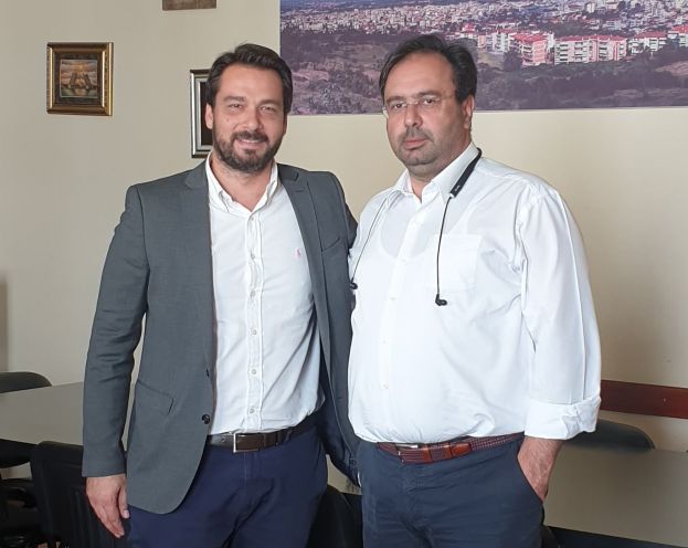 &Sigma;&upsilon;&nu;ά&nu;&tau;&eta;&sigma;&eta; &tau;&omicron;&upsilon; &beta;&omicron;&upsilon;&lambda;&epsilon;&upsilon;&tau;ή &Tau;ά&sigma;&omicron;&upsilon; &Mu;&pi;&alpha;&rho;&tau;&zeta;ώ&kappa;&alpha; &mu;&epsilon; &tau;&omicron;&nu; &Delta;ή&mu;&alpha;&rho;&chi;&omicron; &Beta;έ&rho;&omicron;&iota;&alpha;&sigmaf;