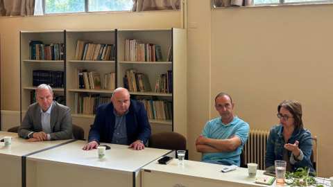 &Delta;&iota;&omicron;&nu;ύ&sigma;&eta;&sigmaf; &Sigma;&tau;&alpha;&mu;&epsilon;&nu;ί&tau;&eta;&sigmaf;: &laquo;&Sigma;&upsilon;&nu;έ&chi;&epsilon;&iota;&alpha; &tau;&omega;&nu; &pi;&rho;&omega;&tau;&omicron;&beta;&omicron;&upsilon;&lambda;&iota;ώ&nu; &gamma;&iota;&alpha; &tau;&eta;&nu; &alpha;&nu;&tau;&iota;&mu;&epsilon;&tau;ώ&pi;&iota;&sigma;&eta; &tau;&eta;&sigmaf; &xi;ή&rho;&alpha;&nu;&sigma;&eta;&sigmaf;  &kappa;&lambda;&alpha;&delta;&iota;ώ&nu; &sigma;&tau;&eta; &rho;&omicron;&delta;&alpha;&kappa;&iota;&nu;&iota;ά&raquo;