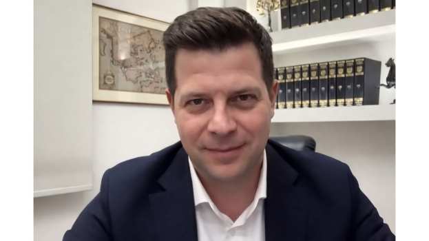 Ά&gamma;&gamma;&epsilon;&lambda;&omicron;&sigmaf; &Tau;ό&lambda;&kappa;&alpha;&sigmaf;: &Alpha;&pi;ί&sigma;&tau;&epsilon;&upsilon;&tau;&omicron; &theta;&rho;ά&sigma;&omicron;&sigmaf; &tau;&eta;&sigmaf; &Nu;&Delta; &sigma;&tau;&eta;&nu; &Eta;&mu;&alpha;&theta;ί&alpha;. &Kappa;ά&nu;&omicron;&upsilon;&nu; &kappa;&alpha;&nu;&omicron;&nu;&iota;&kappa;ό&tau;&eta;&tau;&alpha; &tau;&eta;&nu; &alpha;&nu;&iota;&kappa;&alpha;&nu;ό&tau;&eta;&tau;ά &tau;&omicron;&upsilon;&sigmaf;
