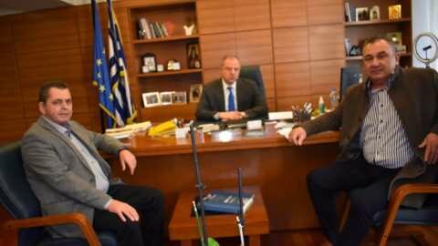 &Sigma;&upsilon;&nu;ά&nu;&tau;&eta;&sigma;&eta; &mu;&epsilon; &tau;&eta;&nu; &eta;&gamma;&epsilon;&sigma;ί&alpha; &tau;&omicron;&upsilon; &Upsilon;&pi;&Alpha;&Alpha;&Tau; &epsilon;ί&chi;&epsilon; &omicron; &Alpha;&nu;&tau;&iota;&pi;&epsilon;&rho;&iota;&phi;&epsilon;&rho;&epsilon;&iota;ά&rho;&chi;&eta;&sigmaf; &Eta;&mu;&alpha;&theta;ί&alpha;&sigmaf; - &Sigma;&upsilon;&mu;&mu;&epsilon;&tau;&epsilon;ί&chi;&alpha;&nu; &kappa;&alpha;&iota; &epsilon;&kappa;&pi;&rho;ό&sigma;&omega;&pi;&omicron;&iota; &tau;&omicron;&upsilon; &Alpha;&Sigma; &Gamma;&epsilon;&omega;&rho;&gamma;ώ&nu; &Beta;έ&rho;&omicron;&iota;&alpha;&sigmaf;