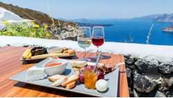 &Alpha;&upsilon;&tau;έ&sigmaf; &epsilon;ί&nu;&alpha;&iota; &omicron;&iota; &kappa;ύ&rho;&iota;&epsilon;&sigmaf; &chi;ώ&rho;&epsilon;&sigmaf; &epsilon;&xi;&alpha;&gamma;&omega;&gamma;ώ&nu; &tau;&omicron;&upsilon; &epsilon;&lambda;&lambda;&eta;&nu;&iota;&kappa;&omicron;ύ &omicron;ί&nu;&omicron;&upsilon;