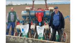 &Kappa;&omicron;&rho;&upsilon;&phi;&alpha;ί&omicron; &Phi;&upsilon;&tau;&omicron;&pi;&omicron;&lambda;&lambda;&alpha;&pi;&lambda;&alpha;&sigma;&iota;&alpha;&sigma;&tau;&iota;&kappa;ό &Upsilon;&lambda;&iota;&kappa;ό &Kappa;&alpha;&lambda;&alpha;&mu;&pi;&omicron;&kappa;&iota;&omicron;ύ - &Eta; &Lambda;ύ&sigma;&eta; &gamma;&iota;&alpha; &kappa;ά&theta;&epsilon; &Pi;&alpha;&rho;&alpha;&gamma;&omega;&gamma;ό!