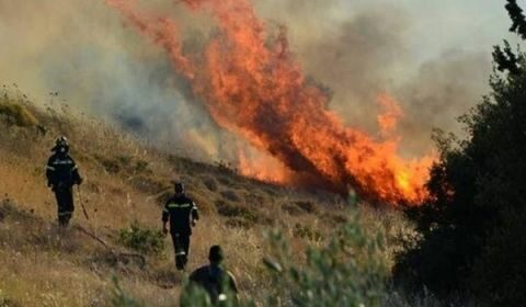 &Mu;ά&chi;&eta; &mu;&epsilon; &tau;&iota;&sigmaf; &phi;&lambda;ό&gamma;&epsilon;&sigmaf; &sigma;&epsilon; &Theta;&epsilon;&sigma;&pi;&rho;&omega;&tau;ί&alpha;, &Kappa;έ&rho;&kappa;&upsilon;&rho;&alpha; &kappa;&alpha;&iota; &Kappa;&alpha;&beta;ά&lambda;&alpha;