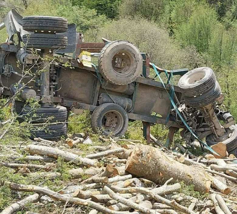 &Kappa;&omicron;&zeta;ά&nu;&eta;: &Upsilon;&pi;έ&kappa;&upsilon;&psi;&epsilon; &sigma;&tau;&alpha; &tau;&rho;&alpha;ύ&mu;&alpha;&tau;ά &tau;&omicron;&upsilon; 67&chi;&rho;&omicron;&nu;&omicron;&sigmaf; &alpha;&gamma;&rho;ό&tau;&eta;&sigmaf; &pi;&omicron;&upsilon; &epsilon;ί&chi;&epsilon; &tau;&rho;&alpha;&upsilon;&mu;&alpha;&tau;&iota;&sigma;&tau;&epsilon;ί &beta;&alpha;&rho;&iota;ά
