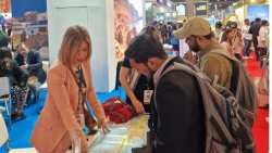 Ά&nu;&omicron;&iota;&gamma;&mu;&alpha; &sigma;&tau;&eta;&nu; &tau;&omicron;&upsilon;&rho;&iota;&sigma;&tau;&iota;&kappa;ή &alpha;&gamma;&omicron;&rho;ά &tau;&eta;&sigmaf; &Iota;&nu;&delta;ί&alpha;&sigmaf; &kappa;&alpha;&iota; &tau;&eta;&sigmaf; &Alpha;&sigma;ί&alpha;&sigmaf; &epsilon;&pi;&iota;&chi;&epsilon;&iota;&rho;&epsilon;ί &eta; &Pi;&epsilon;&rho;&iota;&phi;έ&rho;&epsilon;&iota;&alpha; &Kappa;&rho;ή&tau;&eta;&sigmaf; &ndash; &Sigma;&upsilon;&mu;&mu;&epsilon;&tau;&omicron;&chi;ή &sigma;&epsilon; &Omicron;&Tau;&Mu; &kappa;&alpha;&iota; Connect