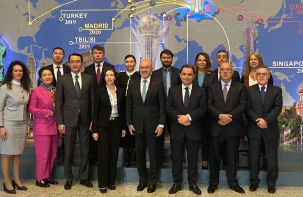 &Epsilon;&pi;ί&sigma;&kappa;&epsilon;&psi;&eta; &kappa;&upsilon;&beta;&epsilon;&rho;&nu;&eta;&tau;&iota;&kappa;&omicron;ύ &kappa;&lambda;&iota;&mu;&alpha;&kappa;ί&omicron;&upsilon; &sigma;&tau;&omicron; &Kappa;&alpha;&zeta;&alpha;&kappa;&sigma;&tau;ά&nu;