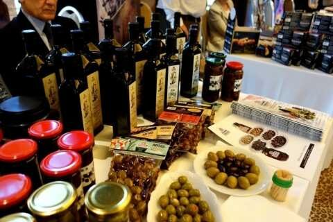 &Sigma;&Epsilon;&Beta;&Epsilon;: &Delta;&iota;&alpha;&tau;ή&rho;&eta;&sigma;&eta; &alpha;&nu;&omicron;&delta;&iota;&kappa;ή&sigmaf; &pi;&omicron;&rho;&epsilon;ί&alpha;&sigmaf; &tau;&omicron;&upsilon; &kappa;&lambda;ά&delta;&omicron;&upsilon; &tau;&rho;&omicron;&phi;ί&mu;&omega;&nu; &kappa;&alpha;&iota; &pi;&omicron;&tau;ώ&nu;/&kappa;&alpha;&pi;&nu;ώ&nu;