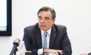 Μαργαρίτης Σχοινάς από το Λουξεμβούργο: Κοντά σε συμφωνία για τη νέα ΚΑΠ