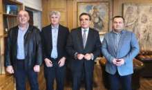Συνάντηση αντιπροσωπείας της ΠΕΓΔΥ με τον ΥπΑΑΤ Μαργαρίτη Σχοινά